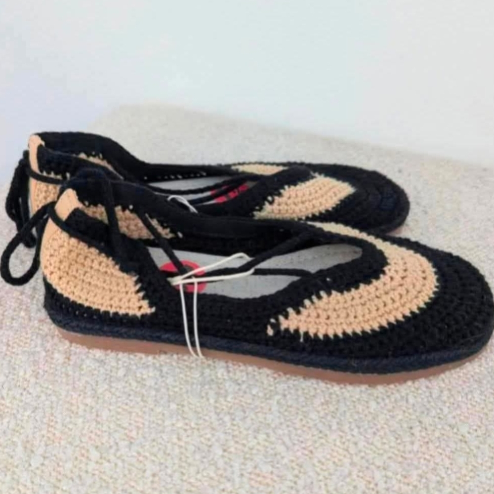 Zara Black and Beige Crochet Ballet Flats with Lace Tie